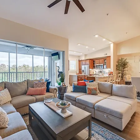 Elegant Naples Condo With Golf View And Community Pool